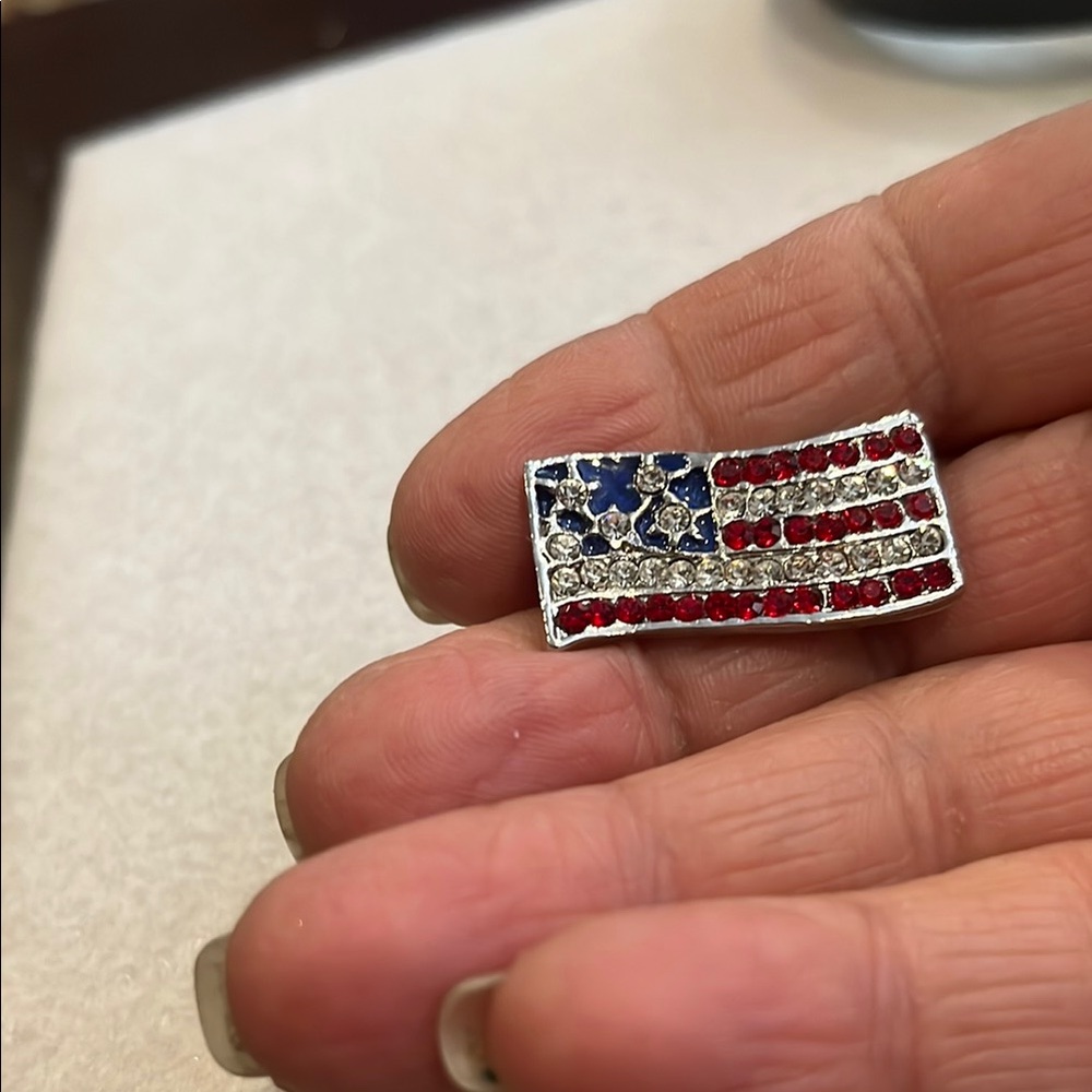 Vintage American flag rhinestone bar style brooch